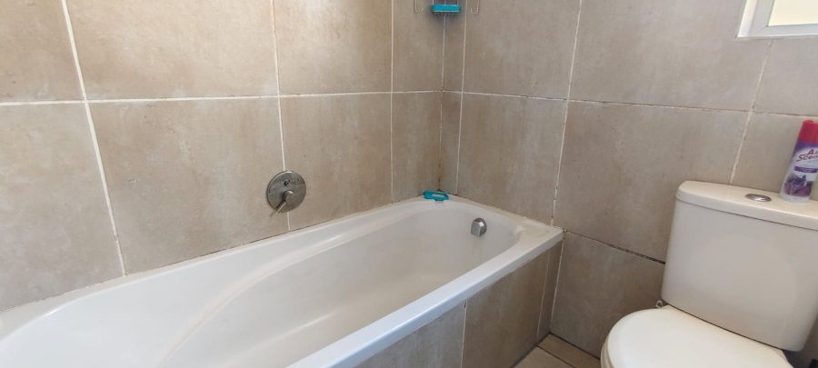 2 Bedroom Property for Sale in Strandfontein Western Cape